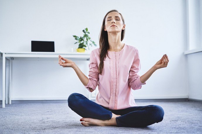 does-yoga-help-with-anxiety-anxietyprohelp